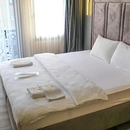 Talles Hotel
