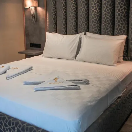 Talles Hotell *