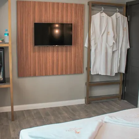 Talles Hotell
