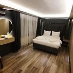 Hotel Talles *